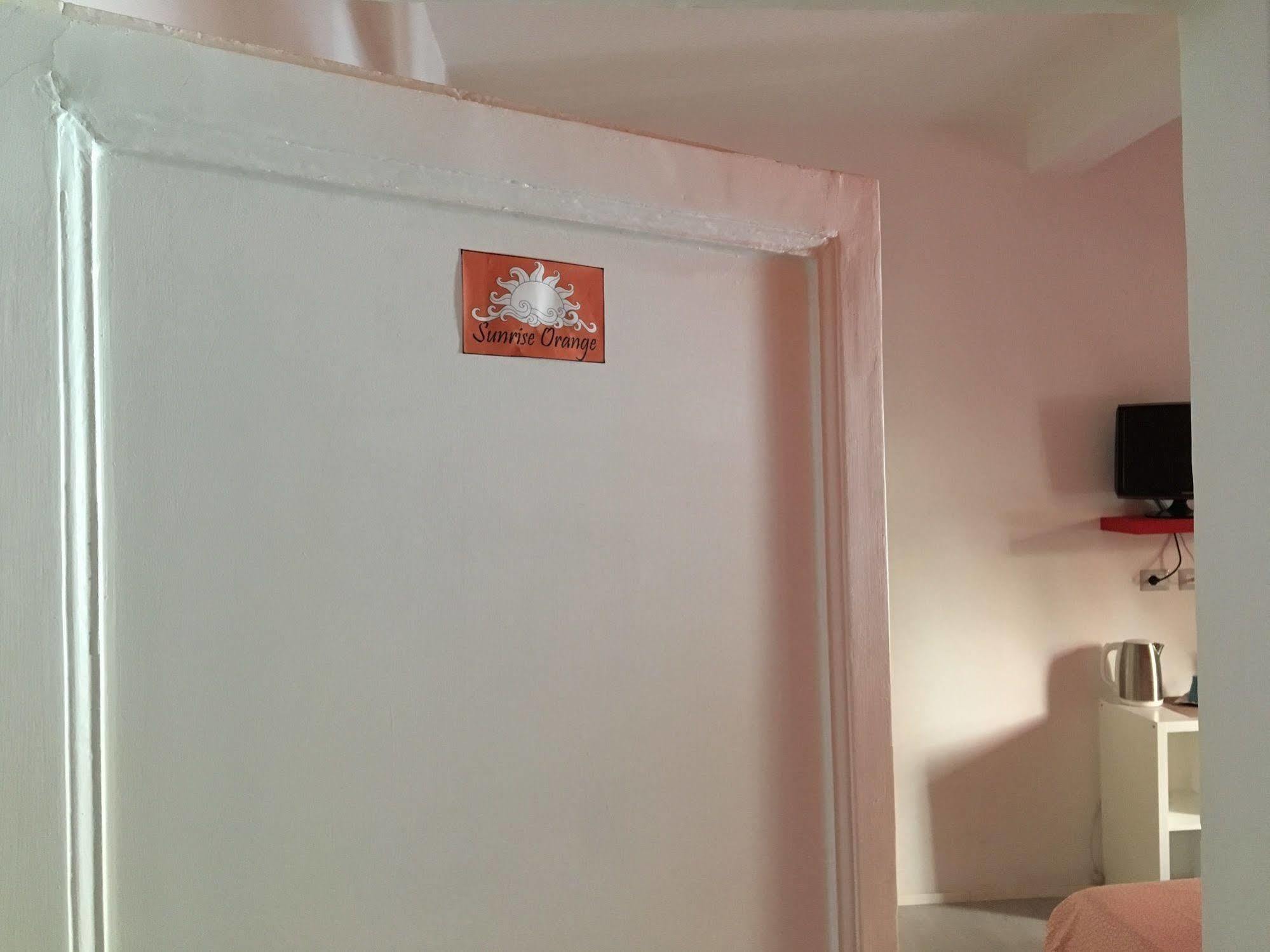 Sunrise B&B Roma ภายนอก รูปภาพ